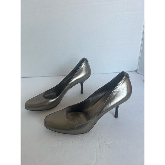 GUCCI Leather Champagne Gold Round Toe Black Low Heel Pump Shoes Size 8 Narrow - Picture 1 of 12